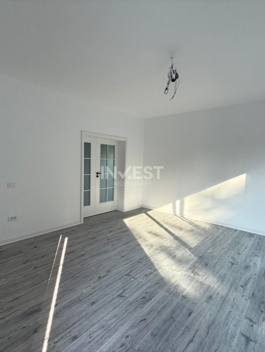 CASA INDIVIDUALA, 4 CAMERE, 2 BAI SI POD, VALEA ADANCA ZONA 5 DRUMURI - 7