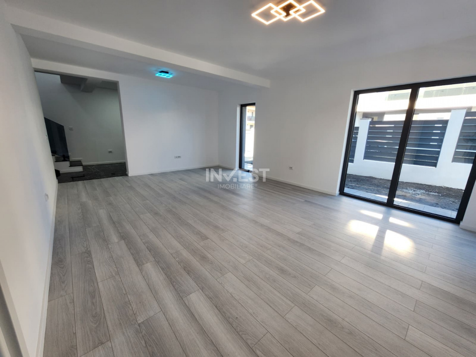 CASA PREMIUM, 4 CAMERE, 2 BAI, 132 MP UTILI , MIROSLAVA, PRET DIRECT DEZVOLTATOR - 24