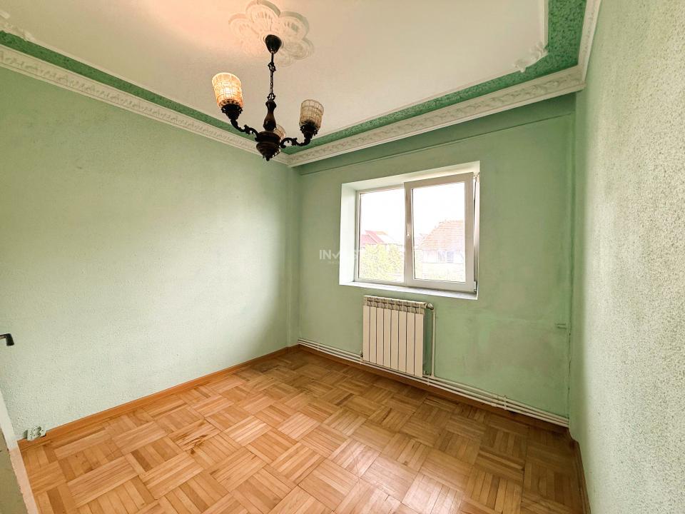 Apartament cu 4 camere lângă Mănăstirea Frumoasa - etajul 3 - bloc 1983 - 4