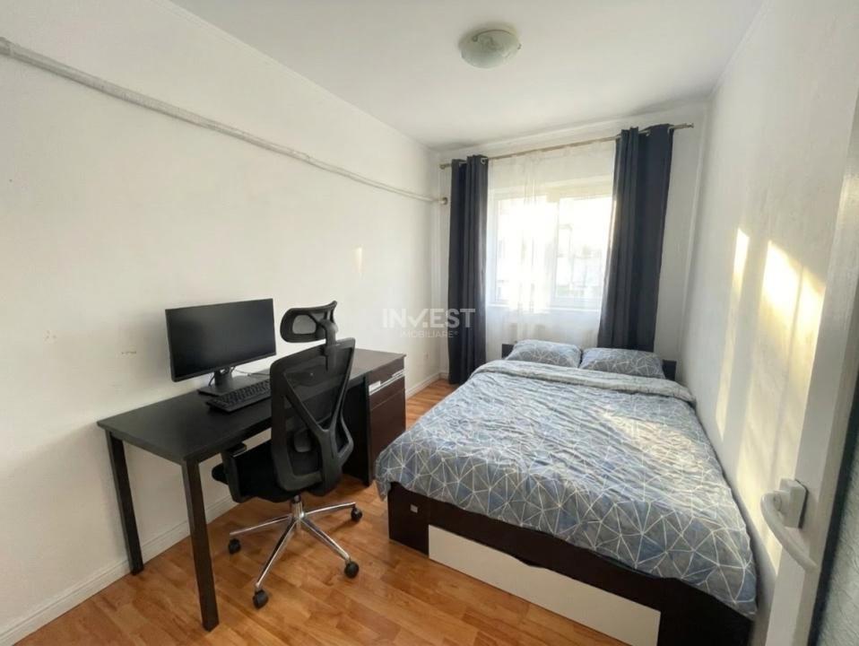 Apartament 3 camere decomandat-Baza 3-etaj intermediar - 3