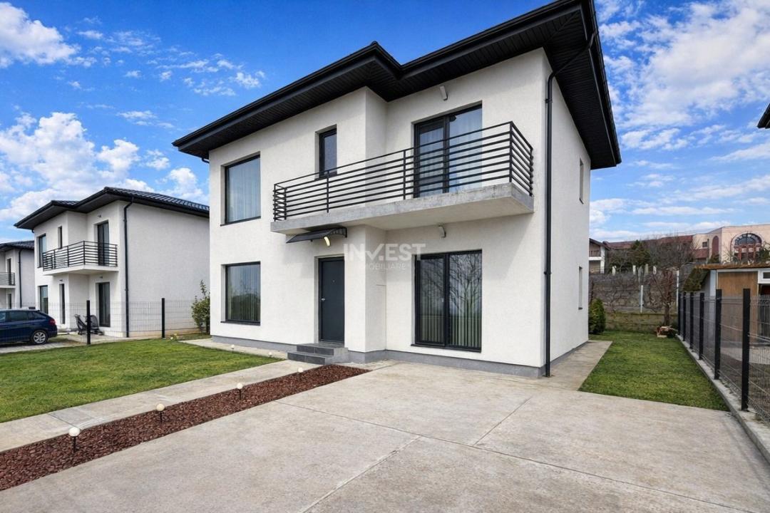 Vilă cu 5 camere și 3 băi situată în Bucium - Iași - 2