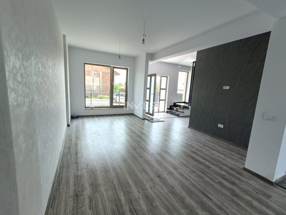 Casa 4 Camere, De Vânzare, Zona Rediu, IAȘI - 8