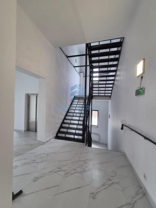 Vila 1200 mp Cismigiu Renovata cu parcare diverse activitati  - fotografie proprietate 10