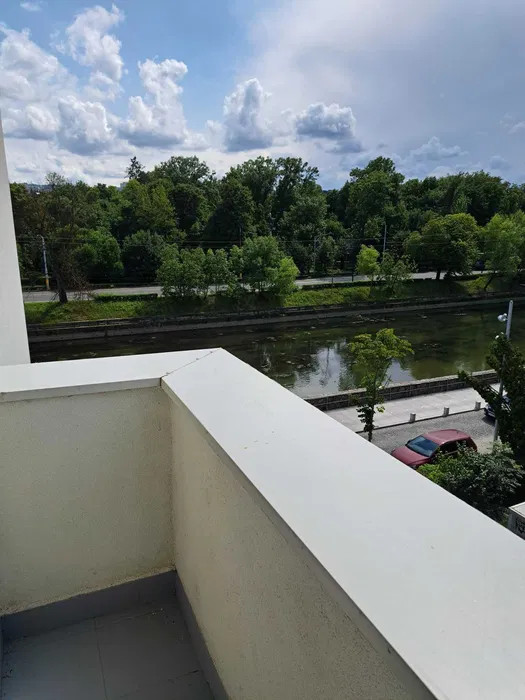 Apartament de 2 camere, 50 mp utili, balcon, Zona Grigorescu