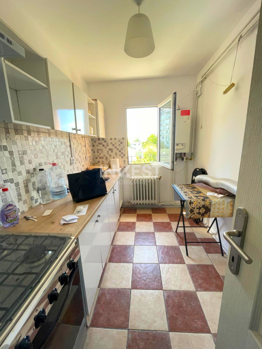 Apartament 2 camere-50mp-Podu Ros-Bld Socola - 2
