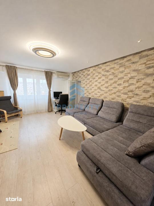 Închiriere Apartament 3 camere în Mircea Voda cu Centrala Proprie Renovat - fotografie proprietate 7