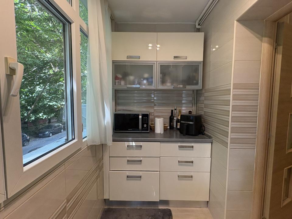 Apartament 3 Camere Crangasi | Centrala proprie |  Metrou crangasi