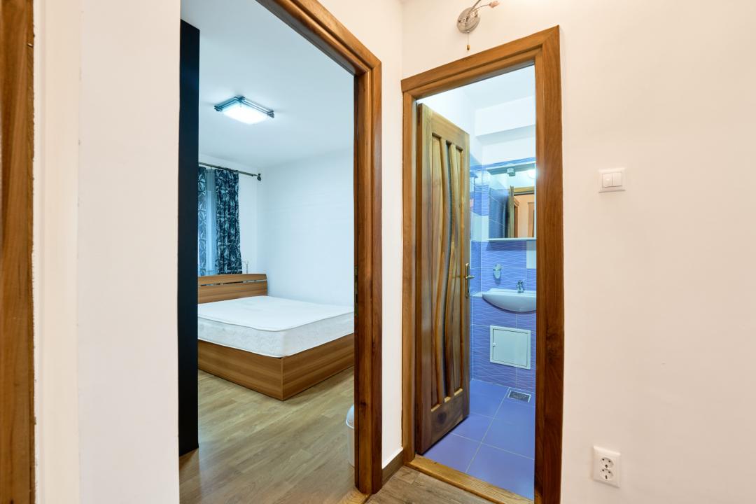 Apartament decomandat | 3 camere | zona Gara | luminos E-V
