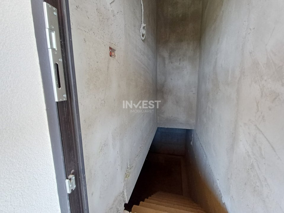 CASA 4 CAMERE , BECI , VALEA ADANCA 5 DRUMURI - 14