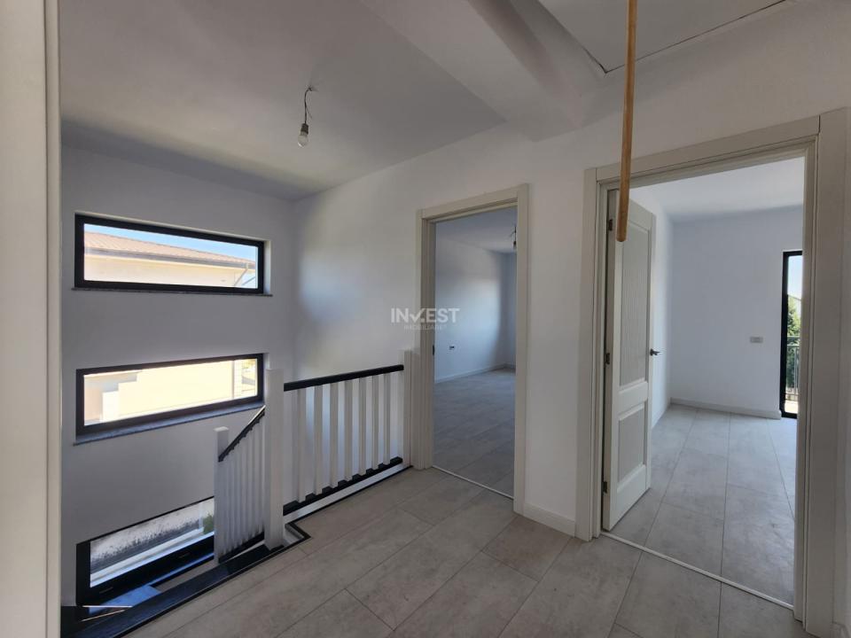 CASA PREMIUM 4 CAMERE, 2 BAI, 115 MP UTILI, 400 MP TEREN, MIROSLAVA - 9