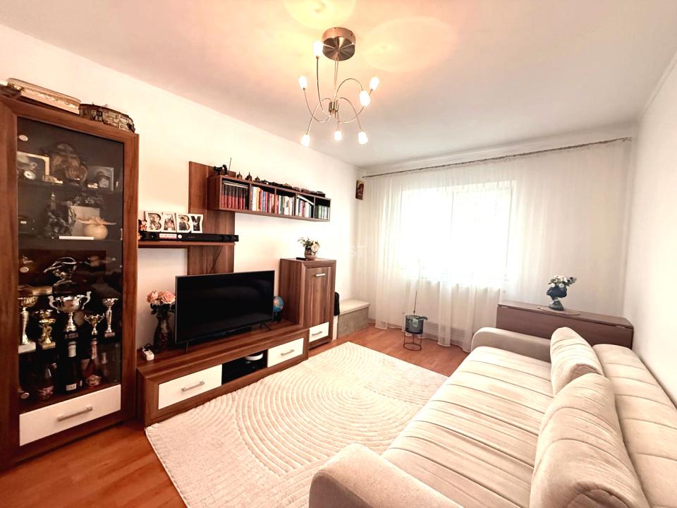 Apartament cu 3 camere - renovat - 61 MPU - Nicolina Lidl - 6