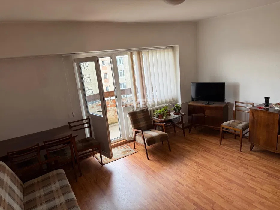Apartament cu 1 camera, decomandat, zona Pacurari, Iasi - 1