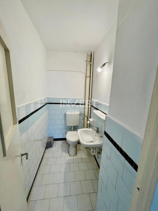 DE VANZARE-APARTAMENT 4 CAMERE-GALATA - 11