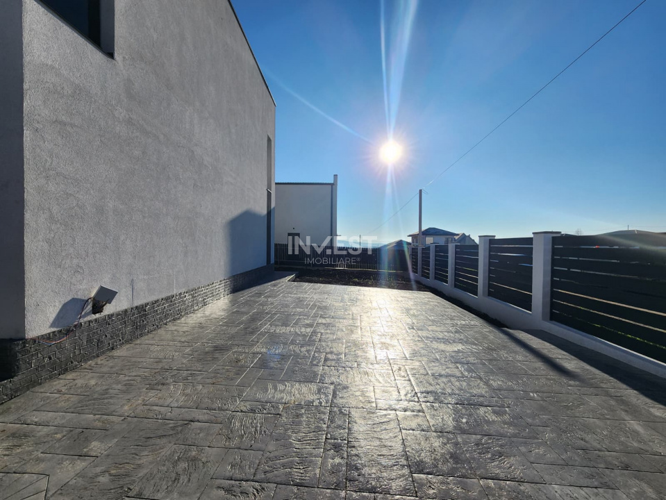 CASA PREMIUM, 4 CAMERE, 2 BAI, 132 MP UTILI , 750 mp teren, MIROSLAVA - 30