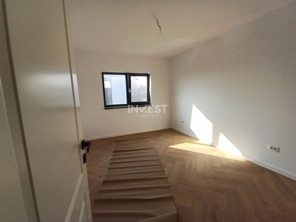 CASA 4 CAMERE, 3 BAI, 130 MP UTILI , GALATA , TVA INCLUS IN PRET !!!  - 13