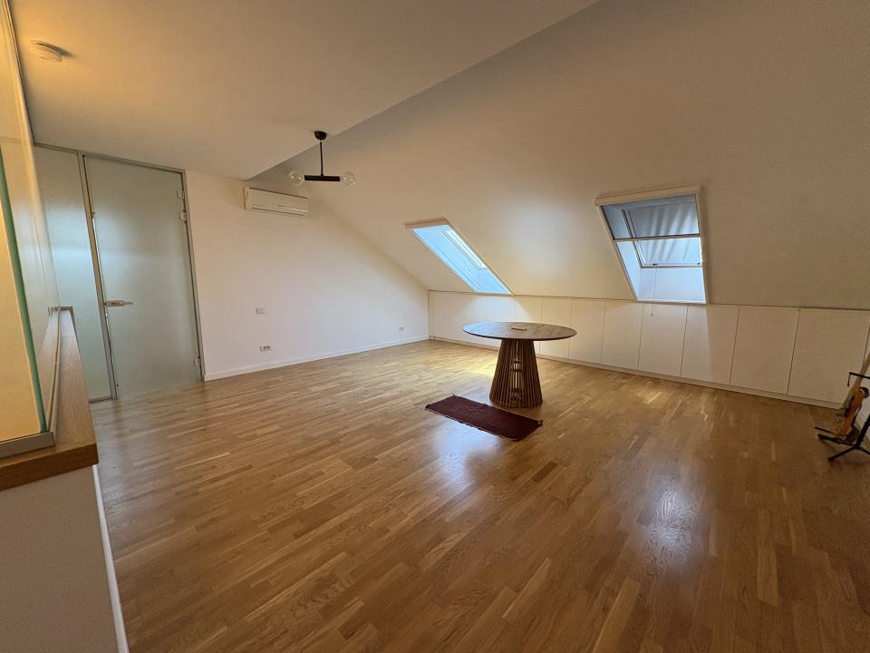Vila 5 Camere + Birou Matei Millo Pipera Curte Privata 2 Parcari