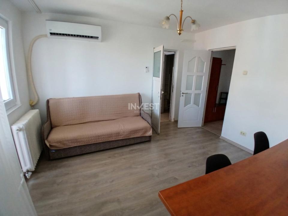 Apartament 3 camere de inchiriat zona Podu Ros - 5