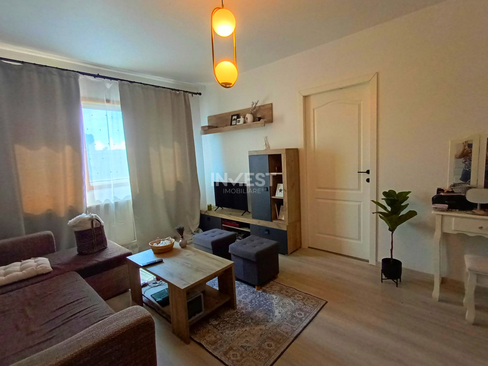 Apartament 2 camere-50 mp-bloc fara risc-Podu Ros-Palas - 1