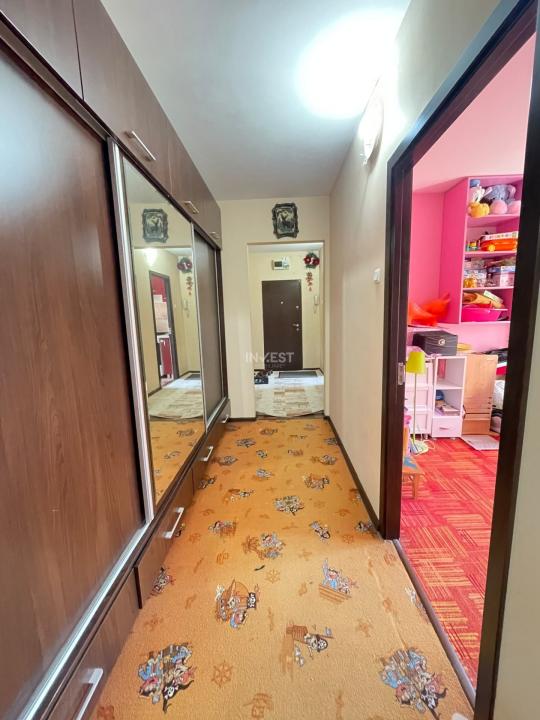 Apartament 3 camere decomandat-72 mp-Podu Ros-Palas Mall - 6