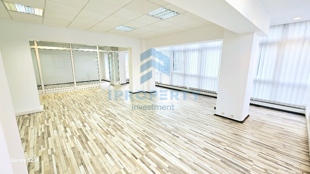 Domenii | Spatiu Birouri | Centrala Proprie | Grup sanitar | Prox. Metrou | - fotografie proprietate 3