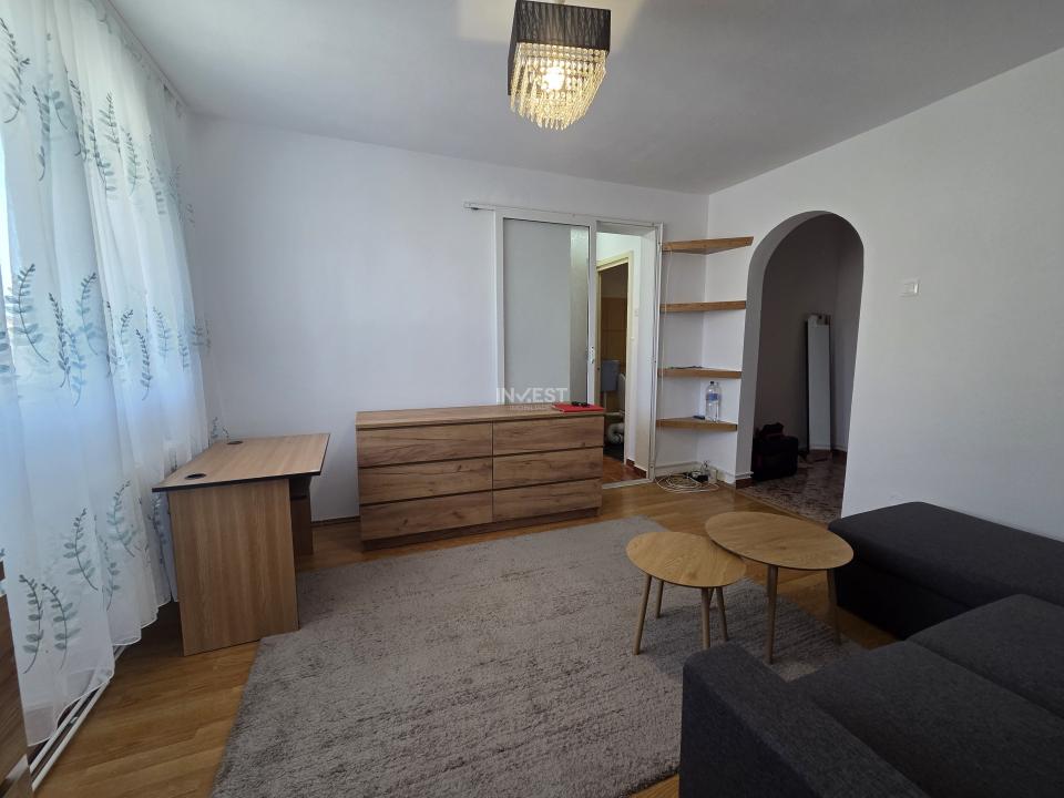 Inchiriere-2 camere-Piata Alexandru cel Bun - 2