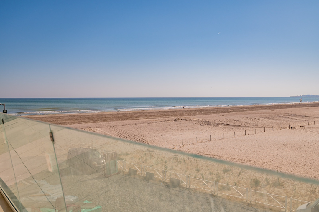 MAMAIA- Apartament premium de vanzare cu 2 camere