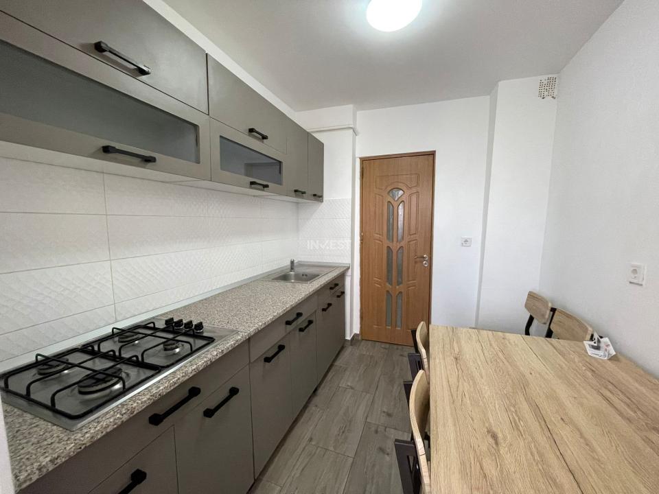 Apartament de vanzare, 2 camere, decomandat, zona Canta - Profi, Iasi - 1