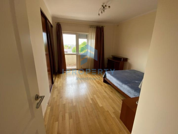 Închiriere Apartament 4 camere în Băneasa - fotografie proprietate 2
