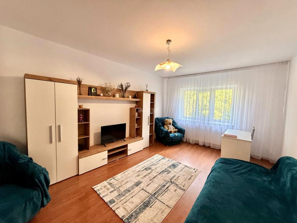 Apartament 2 camere decomandat Nicolina 2 - etaj 3/4 - bloc 1983 - 1