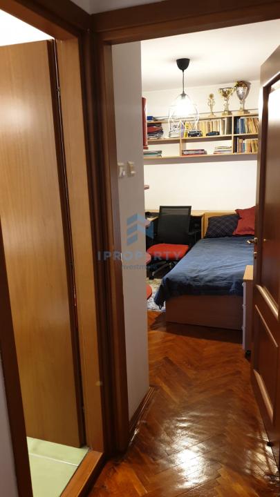 4 Camere in Bucla Drumul Taberei 100 mp Bloc 1982 etaj 7 2x Bai - fotografie proprietate 11