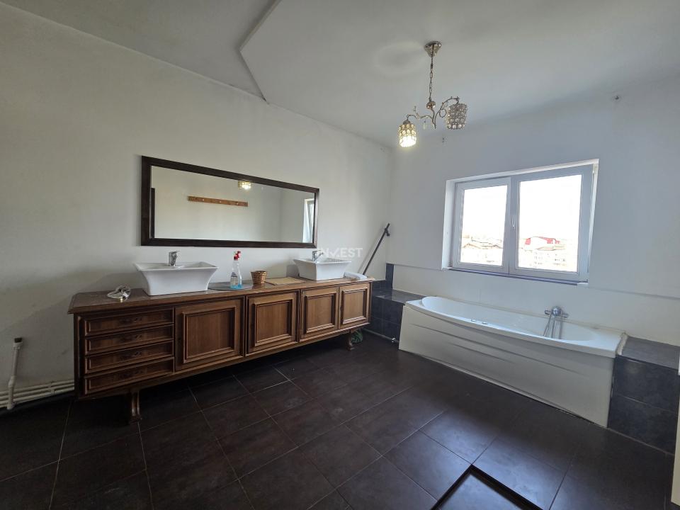 Apartament 4 camere-decomandat-Dacia - 12