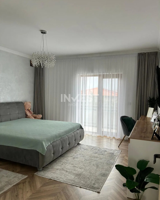 CASA INDIVIDUALA - 4 CAMERE - 2 BAI - PLATOU GALATA  - 1