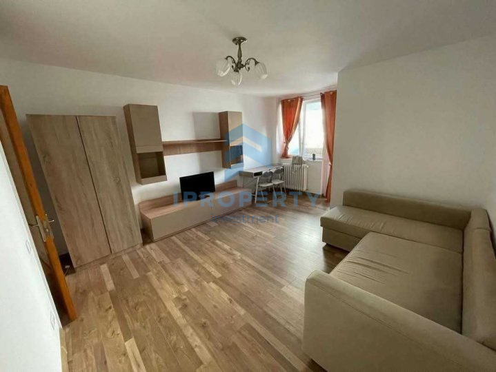 Calea Vitan Garoniera Decomandata Etaj 3 Disp Imediat  - fotografie proprietate 6