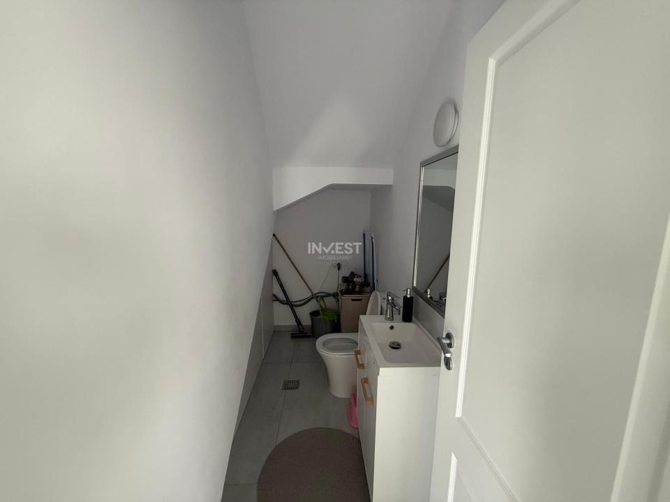 Casă Rediu Placă de beton COMISION 0 - 6