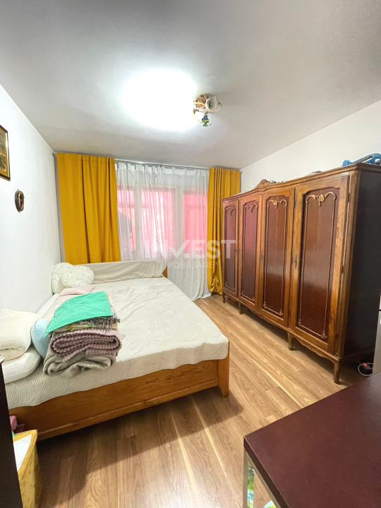 Apartament de vanzare cu 3 camere, decomandat, zona Piata Nicolina, Iasi - 5