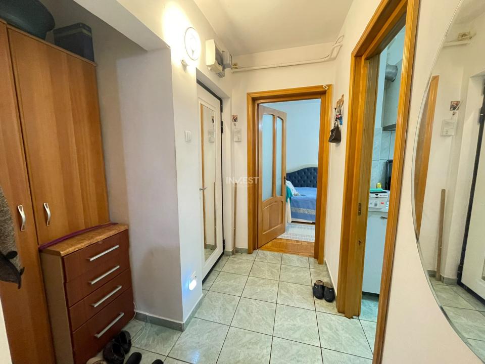 Apartament 3 camere-Podu Ros-Liceul Racovita-etaj 2 - 8
