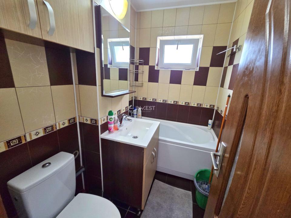 Apartament 3 camere, etaj 3, Zona Dacia - 8
