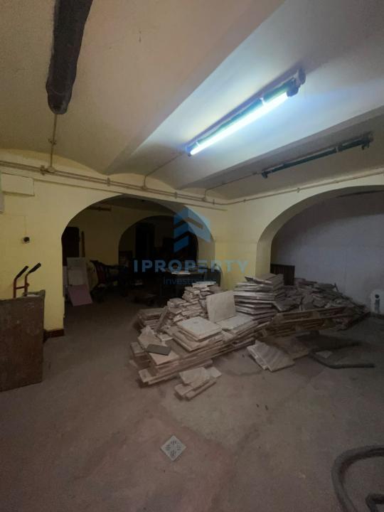 Unirii Cladire Investitie Spatii Comerciale Subsol 800 MP - fotografie proprietate 10