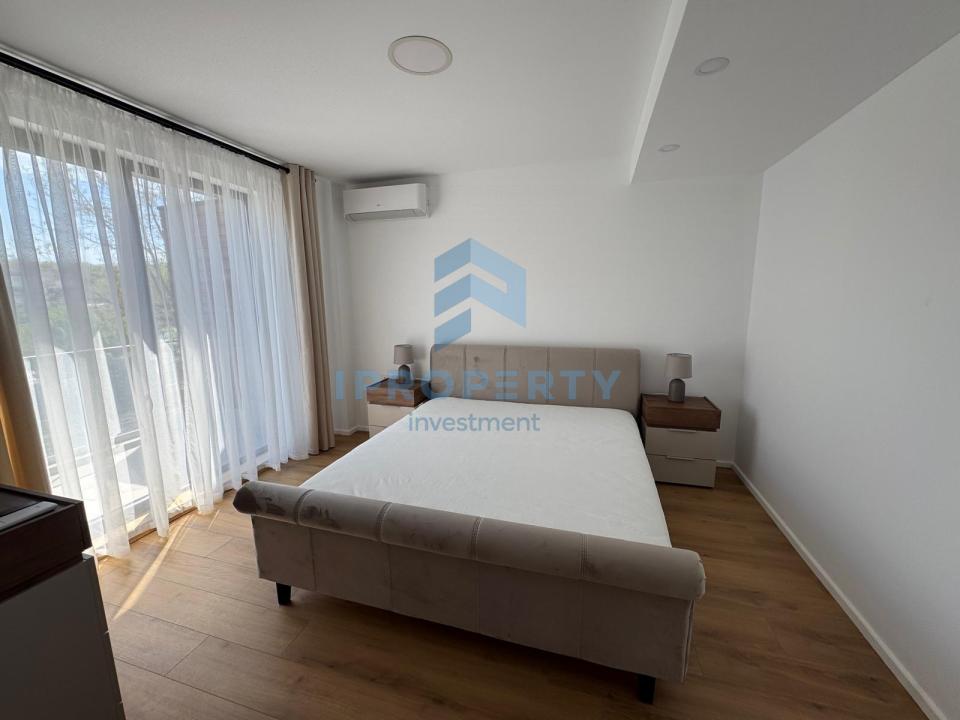 Închiriere Casă 5 camere în Pipera, P+ 2 ETAJE, PARCARE, CURTE, CENTRALA - fotografie proprietate 11