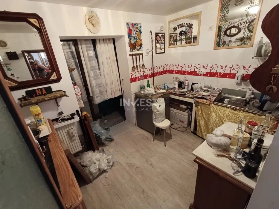 APARTAMENT-4 CAMERE-DECOMANDAT-DACIA - 2