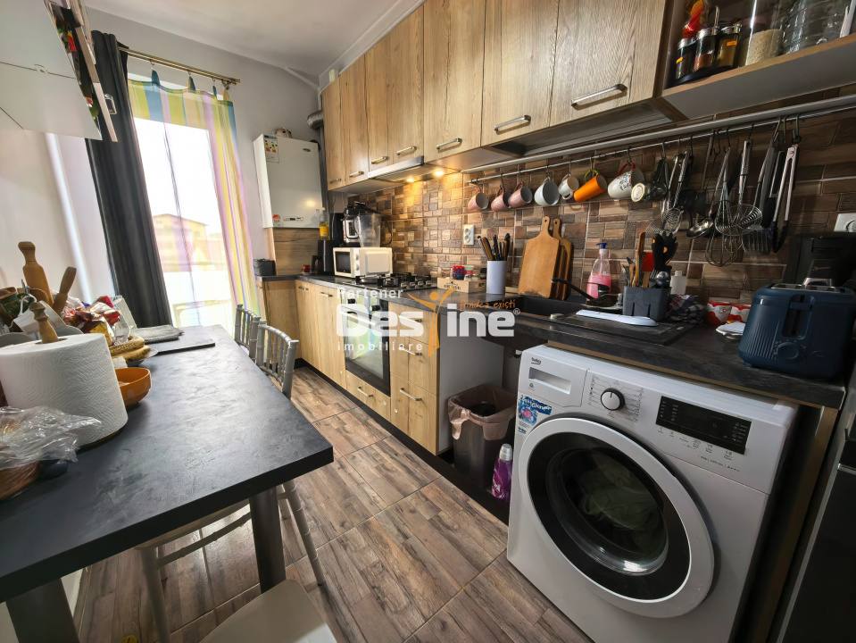 Apartament 2 camere decomandat 49 mp mobilat utilat + balcon