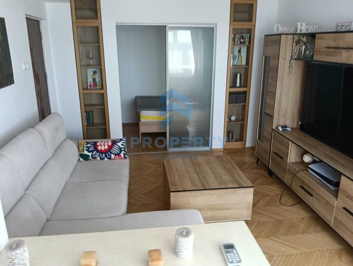 Titan | 3 camere | - fotografie proprietate 2