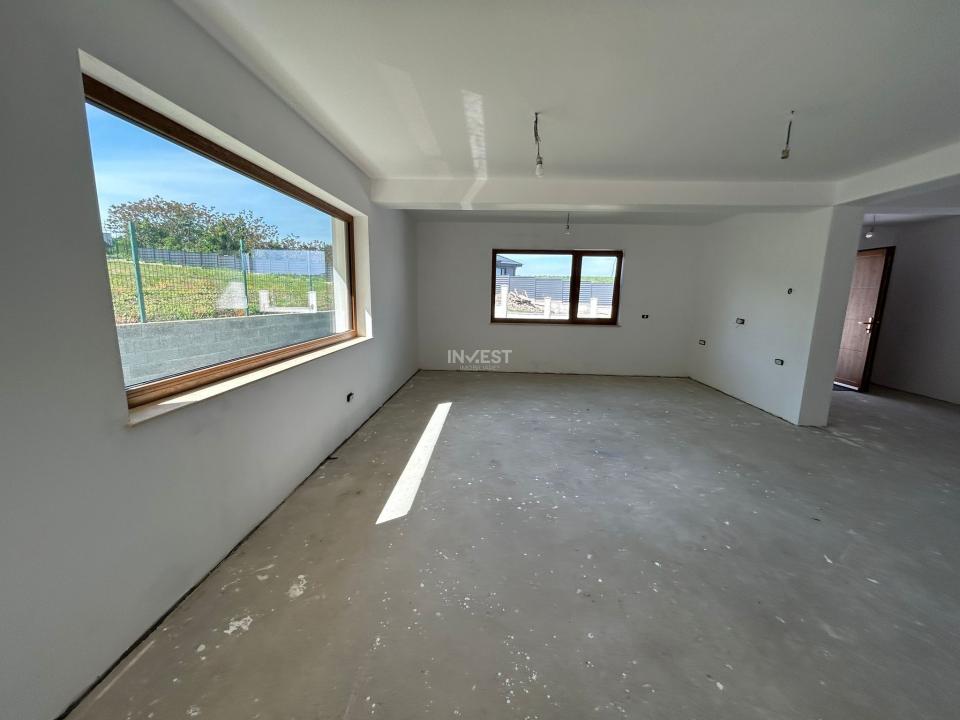 Casă individuală cu 4 camere și 2 băi - 1000MP teren, Bârnova - 15