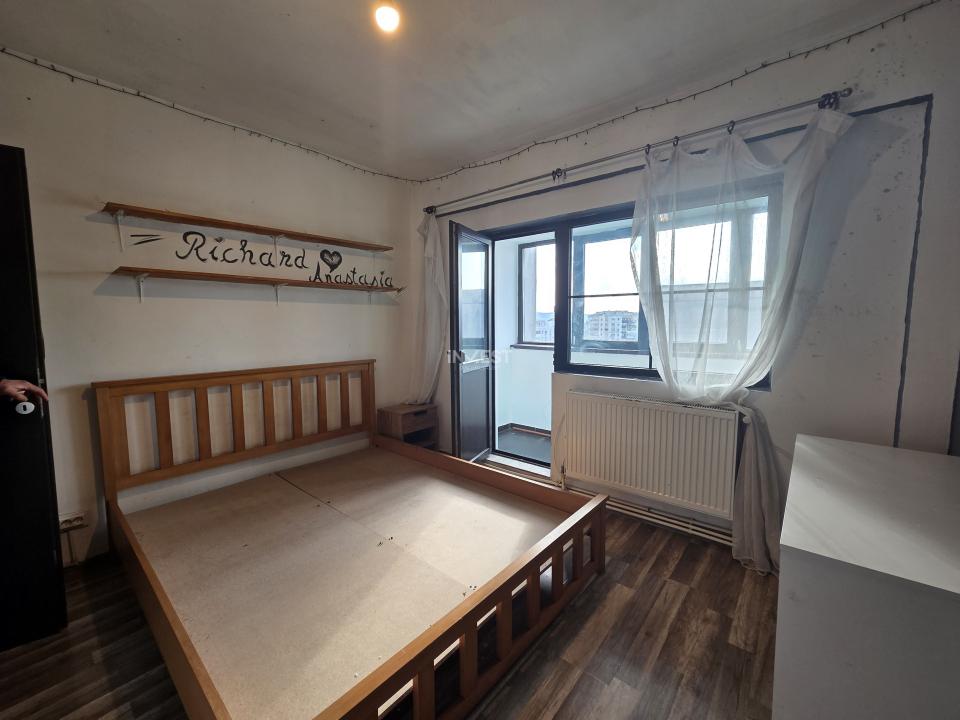 Apartament 4 camere-decomandat-Dacia - 1