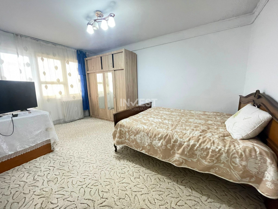 Apartament 3 camere decomandat - Podu Roș-liceul Racovita - 3