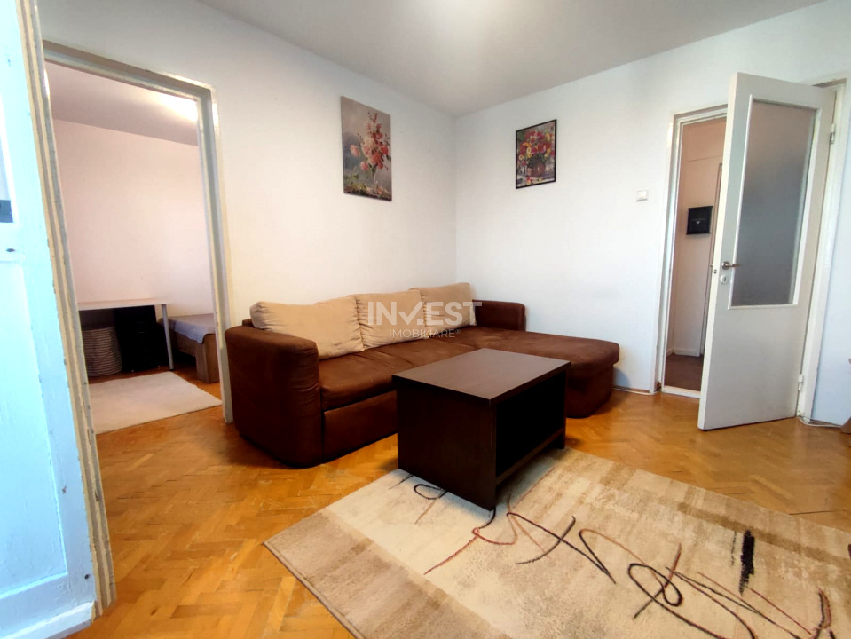 Apartament 3 camere, 60 mp, liber - Podu Ros - 1