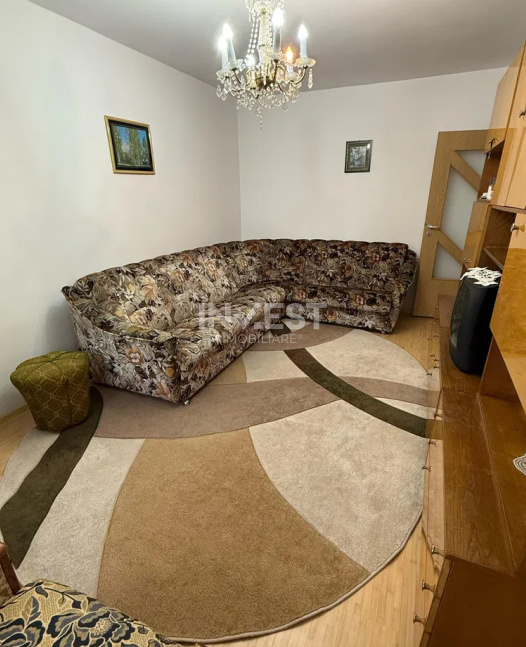 Apartament 2 camere decomandat - Podul de Fier - 1