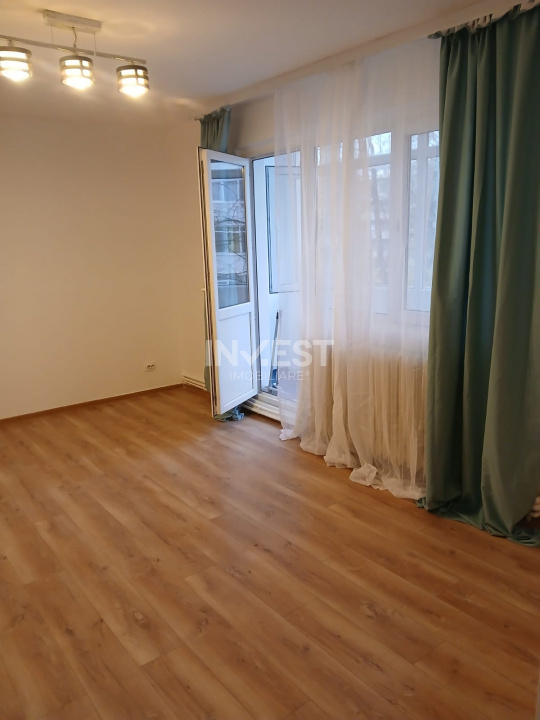 Apartament 3 camere-Etaj intermediar-Tatarasi-Liceul Alexandru Ioan Cuza - 3