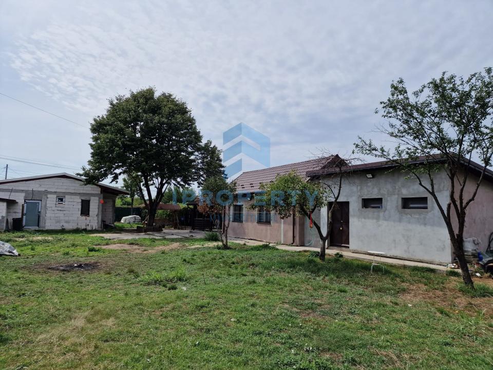 Casa individuala teren 1700 mp cu spatiu comercial la strada - fotografie proprietate 13
