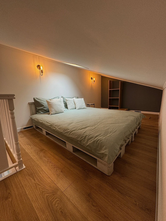 Apartament de 3 camere, 67 mp utili, 2 balcoane, Zona Teilor